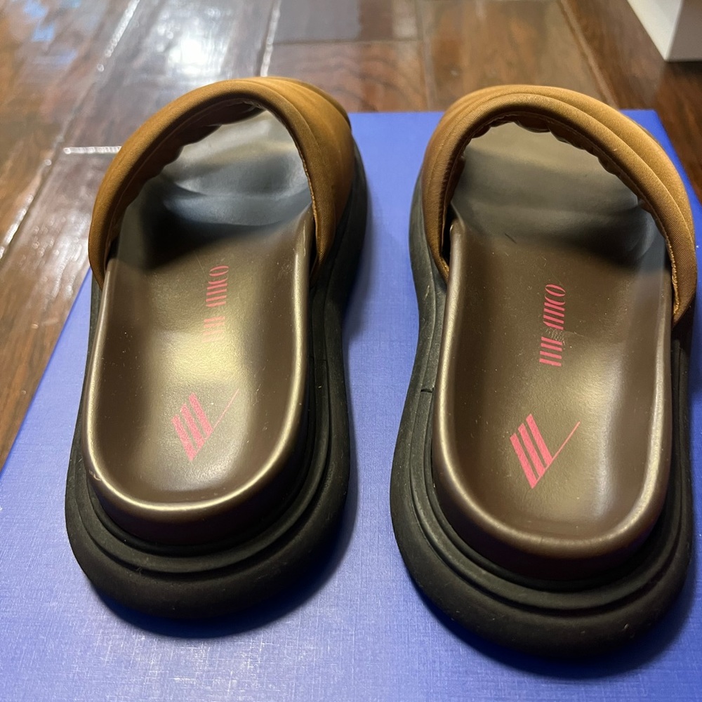 The Attico Slides - Super Versatile - image 4